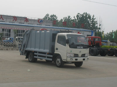 保山、昭通供應(yīng)東風(fēng)小霸王自卸式垃圾車 密封式垃圾車