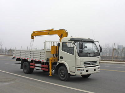 東風(fēng)3.2噸隨吊車