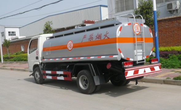 購買3噸油罐車 哪里最好