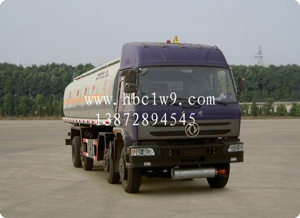 東風前四后四加油車
