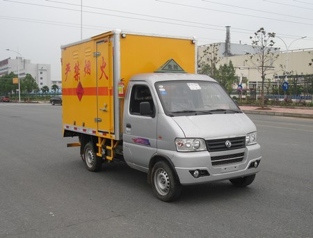 小型民爆車(chē) 0.5噸民爆車(chē) 東風(fēng)小卡民爆車(chē)