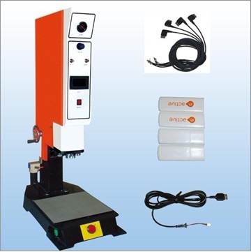 廠家直銷株洲U盤焊接機(jī)，精密型電子焊接機(jī)