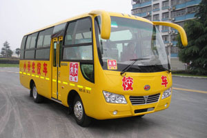 小學(xué)生校車價(jià)格