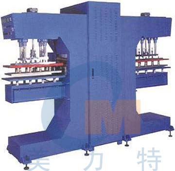 高周波跑步帶熔接機(jī)   高周波跑步帶熔接機(jī)價(jià)格