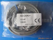 EDS-405A-MM-SC  EDS-508A-MM-SC