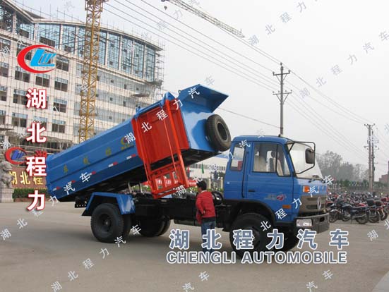 東風(fēng)小型掛桶垃圾車  廠家直銷···價(jià)格最低···