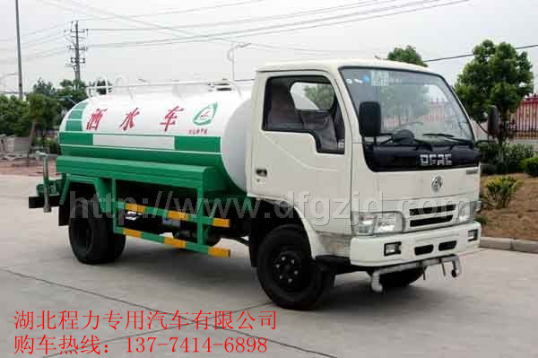 6噸灑水車(chē) 6噸園林綠化灑水車(chē)噴灑車(chē) 6噸灑水車(chē)哪里有的賣(mài)