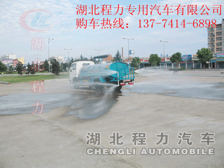 灑水車報價 灑水車供應(yīng)信息 灑水車生產(chǎn)供應(yīng)商