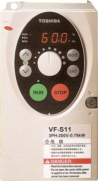 東芝變頻器 VF-S11 3PH-200V/240V 5.5KW