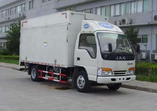 流動(dòng)舞臺(tái)車廠家 舞臺(tái)車哪里買最便宜？