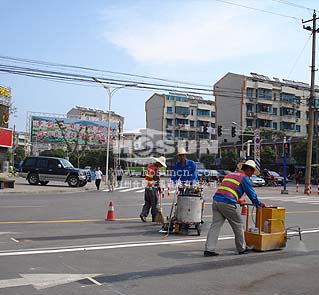 河南鄭州道路馬路劃線施工停車場停車位劃線小區(qū)廠區(qū)劃線合晟交通822