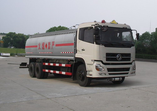 東風(fēng)后八輪運(yùn)油車(CSC5253GYY3楚勝運(yùn)油車)