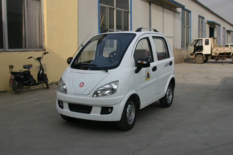 2012山東濟(jì)南最新款電動(dòng)貨車寶馬王