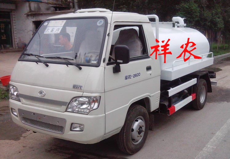 5噸吸糞車價(jià)格是多少?。? title=