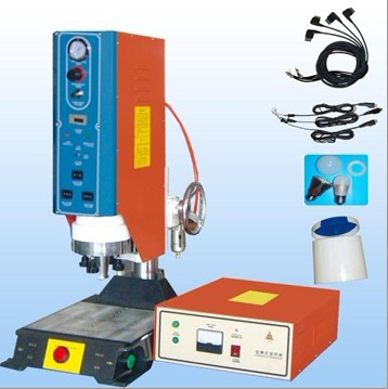 廠家直銷廣東超聲波焊接機,質量保障超聲波熔接機