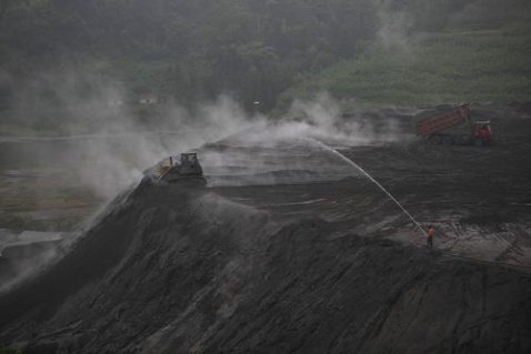 國產煤場灑水大噴槍