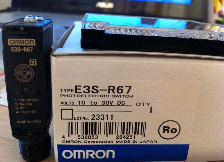 OMRON 傳感器:EE-SY672 E3S-R67