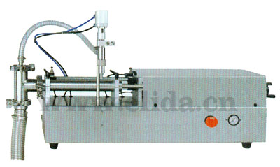 深圳公明熱賣(mài)全氣動(dòng)半自動(dòng)液體灌裝機(jī)