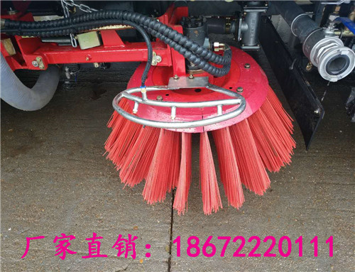 3噸掃路車銷售點(diǎn)大型廠區(qū)洗掃車