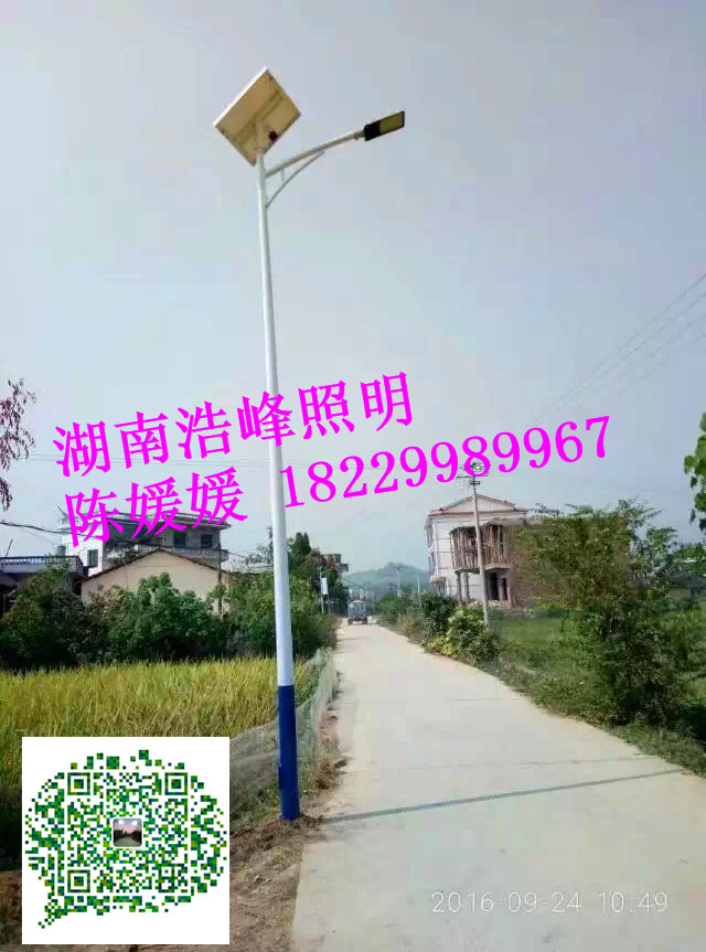 張家界LED太陽能路燈批發(fā)直銷桑植縣路燈廠家