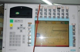 西門子操作屏通電程序走不動,死機(jī)，當(dāng)天修復(fù)