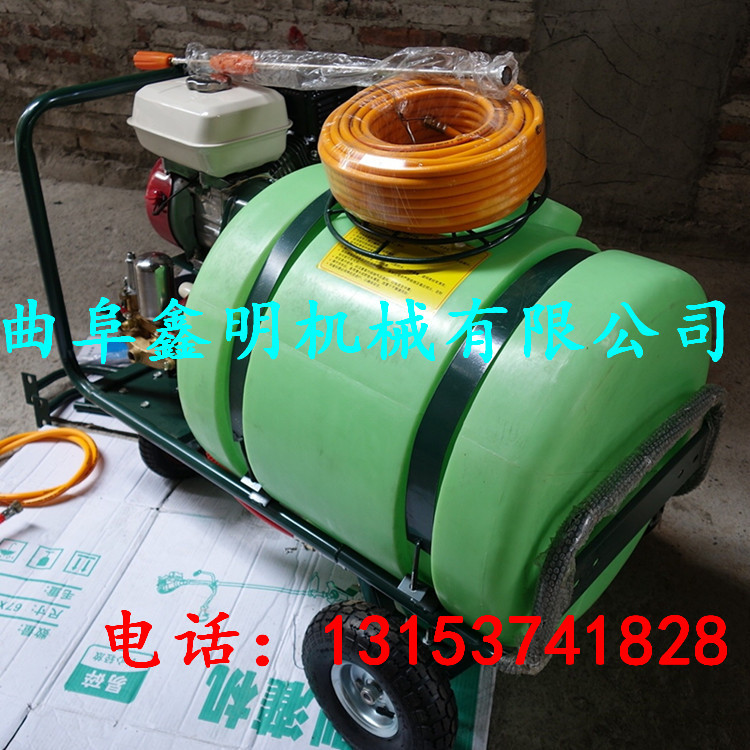 定遠(yuǎn)全自動風(fēng)送式打藥機(jī)圖片 大功率果樹噴藥機(jī)噴灑均勻