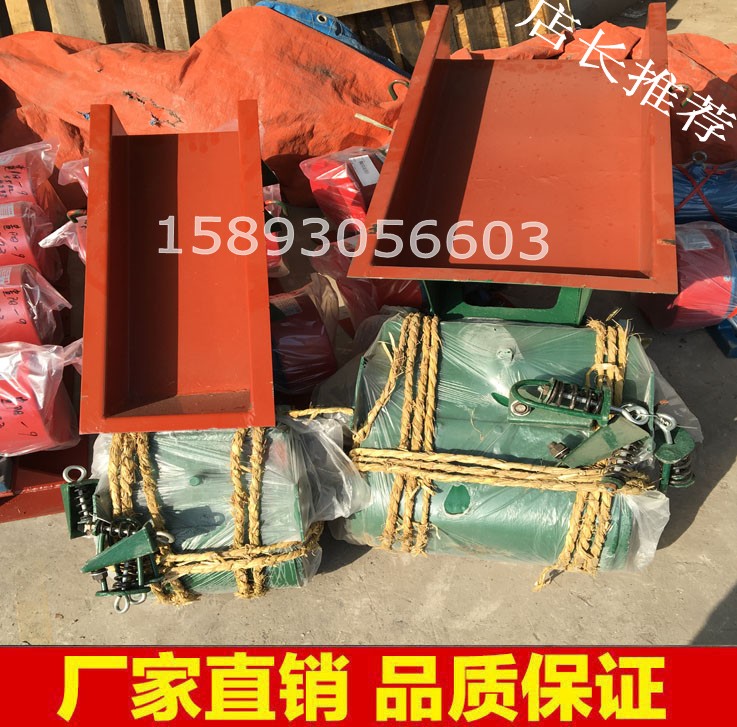 廠家生產(chǎn)GZ2電磁振動(dòng)給料機(jī)料倉(cāng)專(zhuān)用輸送機(jī)價(jià)格便宜