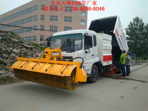 東風(fēng)道路清洗車報價