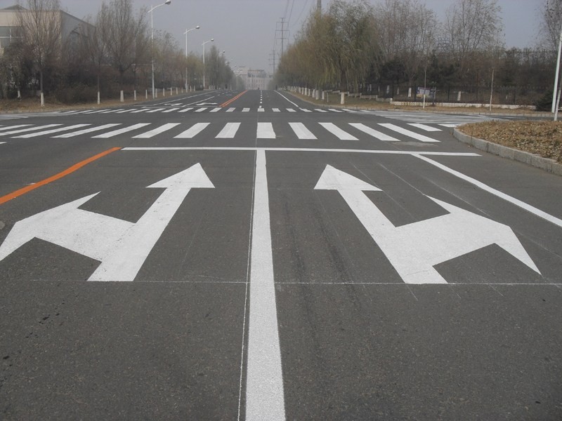 亞興劃線廠家 停車場(chǎng)劃線廠家地下車庫(kù)劃畫(huà)線廠家