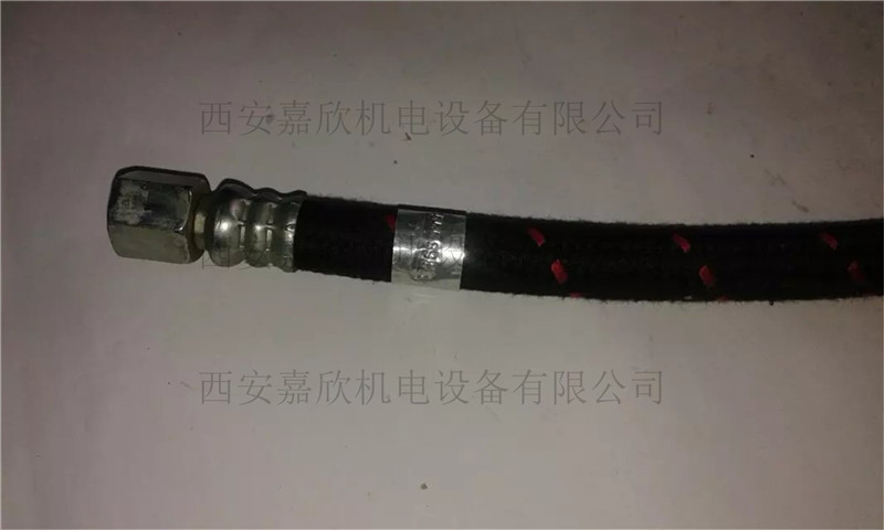 24135105英格索蘭回油管