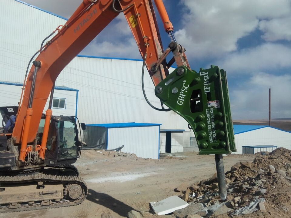 ZFB12F暢銷型號(hào)工兵液壓破碎錘 適用于各種各類挖掘機(jī)及特殊機(jī)械