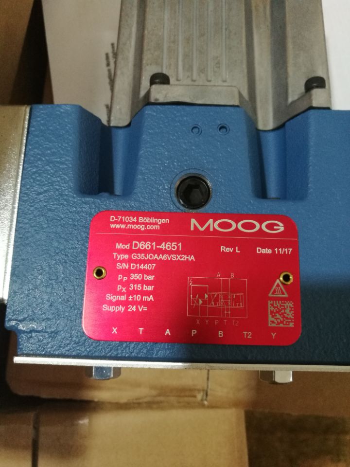 MOOG伺服閥D661-4651 G35J0AA6VSX2HA 現(xiàn)貨特價(jià)