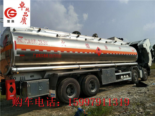 解放j6前四后八鋁合金運(yùn)油車(chē)（鋁合金油罐車(chē)）