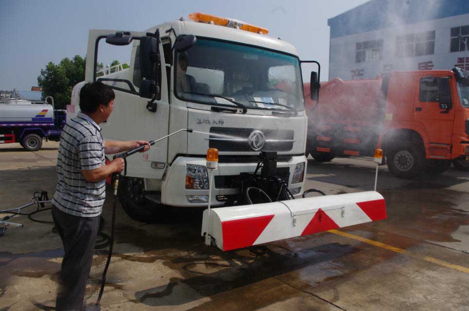 小長(zhǎng)安路面清洗車廠家