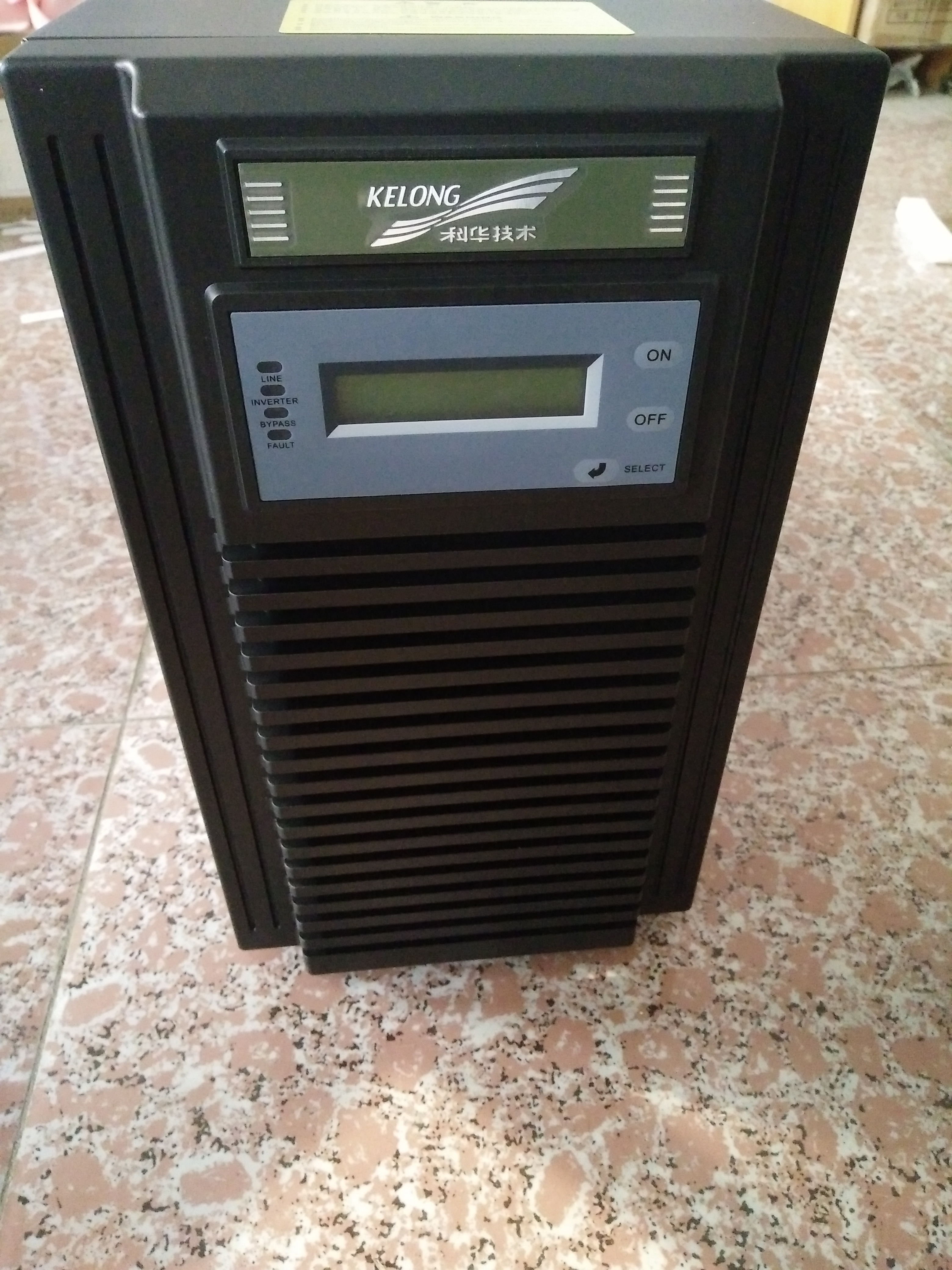 科華YTR1103L  UPS電源3kva主機(jī)