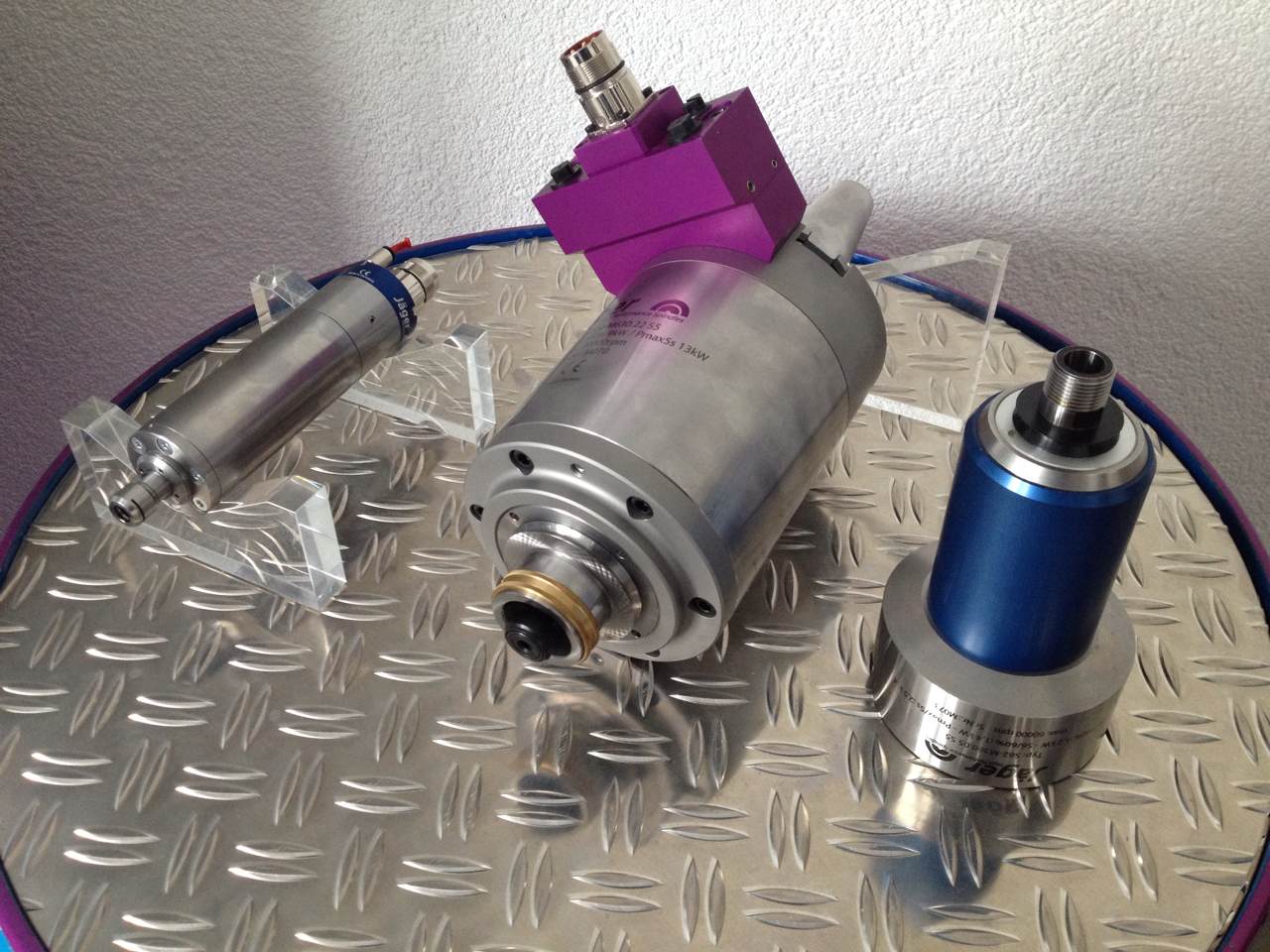 供應(yīng)德國Jager輪胎模具刻字機高速高頻電主軸