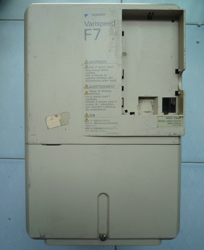 廠家現(xiàn)貨CIMR-F7A4075，CIMR-F7B4075日本安川75kw變頻器