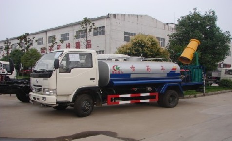 東風(fēng)小霸王噴藥車 求購湖北程力噴藥車 噴藥車價格