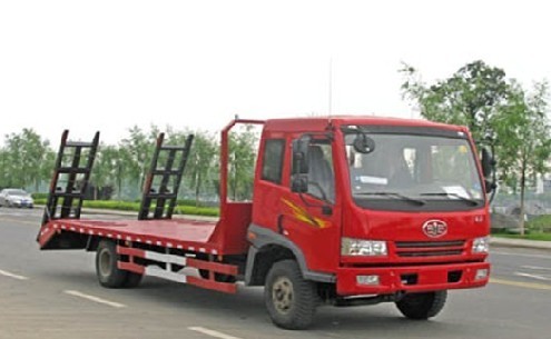 黑龍江平板運(yùn)輸車總代理