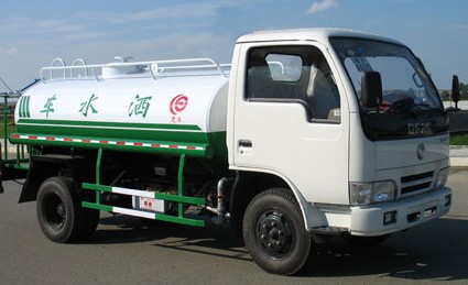 北京哪里有賣(mài)灑水車(chē)的,灑水車(chē)廠家,園林綠化灑水車(chē)