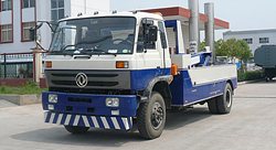 東風(fēng)145清障車