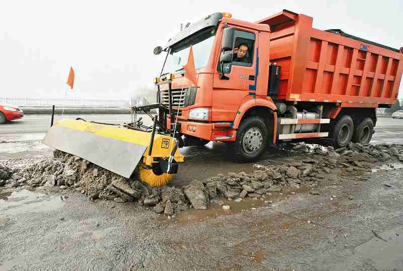 推雪除冰車哪個廠家生產(chǎn)