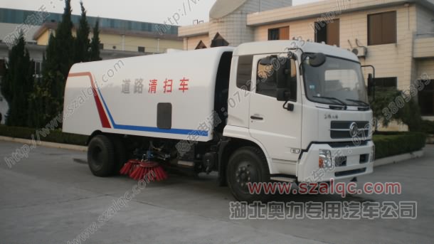 東風天錦多功能掃地車＼港口清掃車＼掃地吸塵車