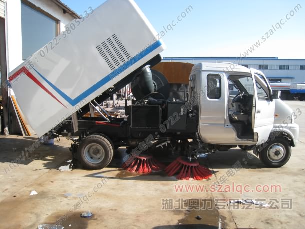 東風汽油掃路車(國4標準)＼柴油機掃地車＼汽油機掃地車	