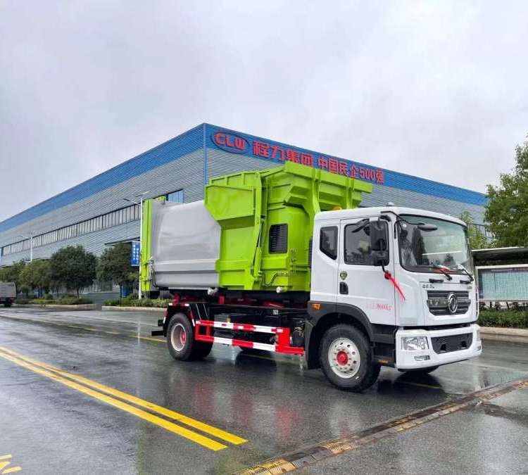 東風D914方勾臂垃圾車 配移動站使用 垃圾收集轉(zhuǎn)運 峰騰定制