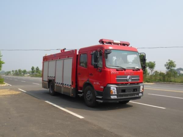 東風(fēng)天錦6噸水罐消防車(chē)廠家_6噸水罐消防車(chē)價(jià)格JDF5154GXFSG60型水罐消防車(chē)