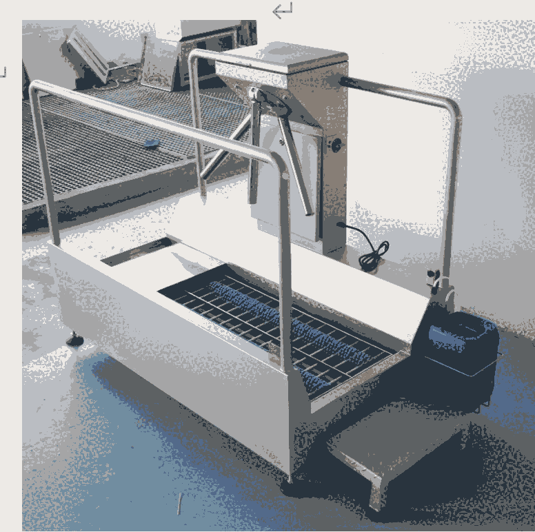 供應(yīng)不銹鋼洗靴機(jī)清洗靴底門禁