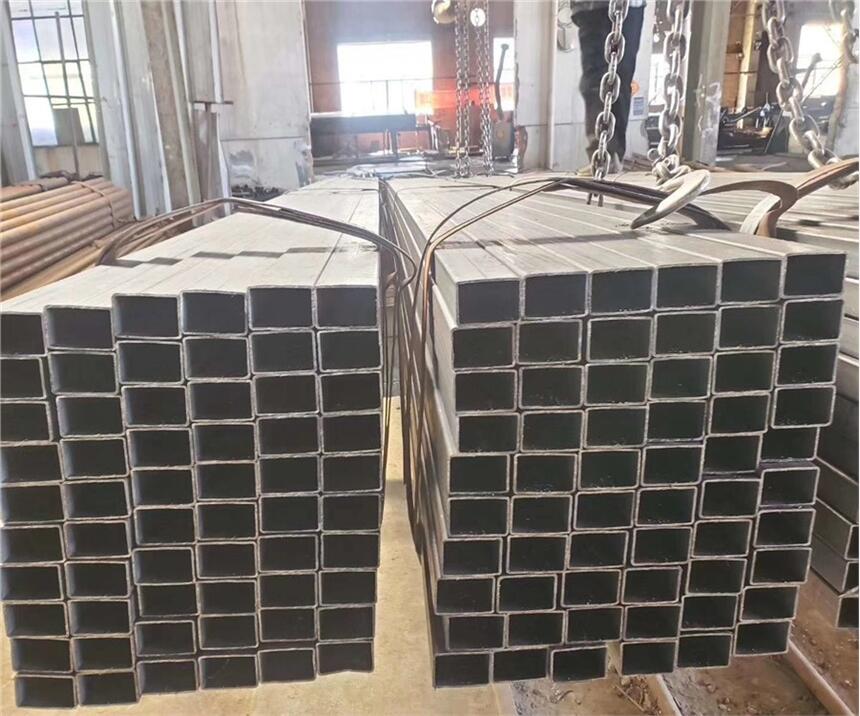 鷹潭300*200*5Q345B方管多少錢工程建筑用方管