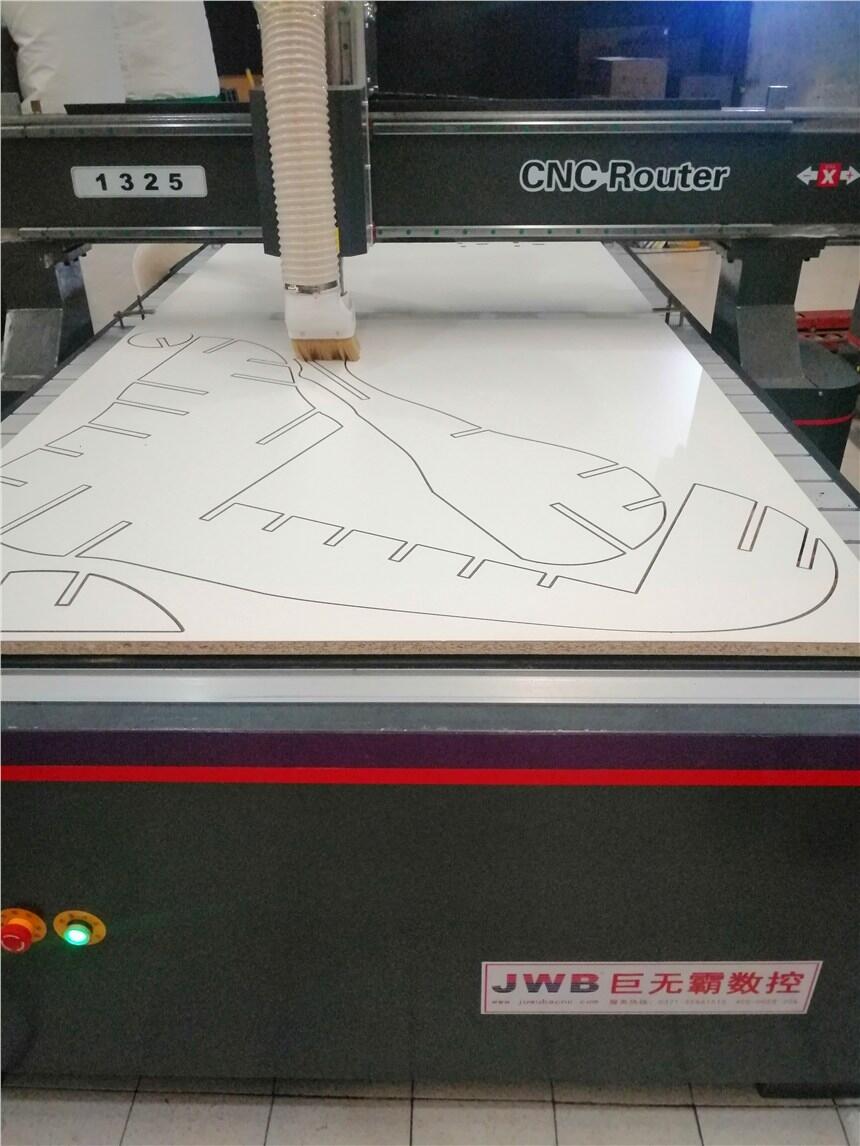 鄭州雕刻機(jī)多少錢哪里賣焦作雕刻機(jī)帶送貨