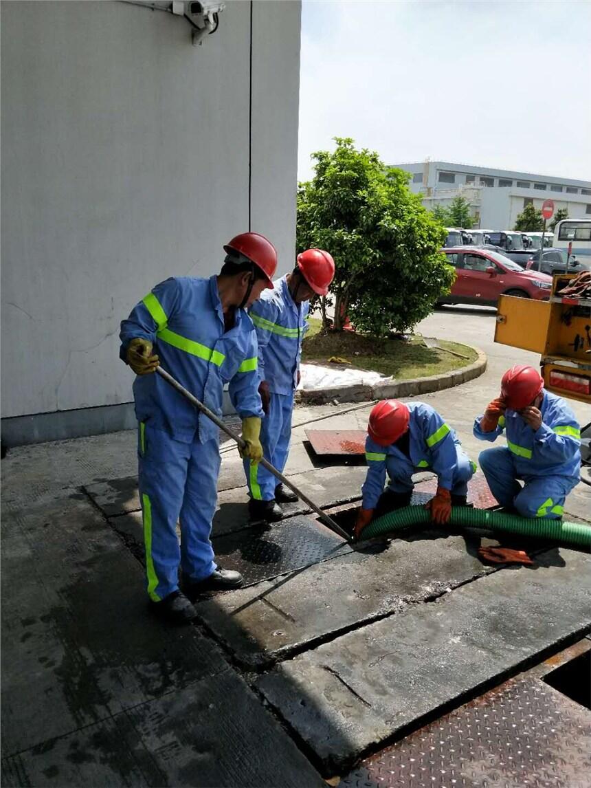 金山區(qū)洋涇管道疏通 巨野路疏通下水道 清洗管道 清理化糞池抽糞